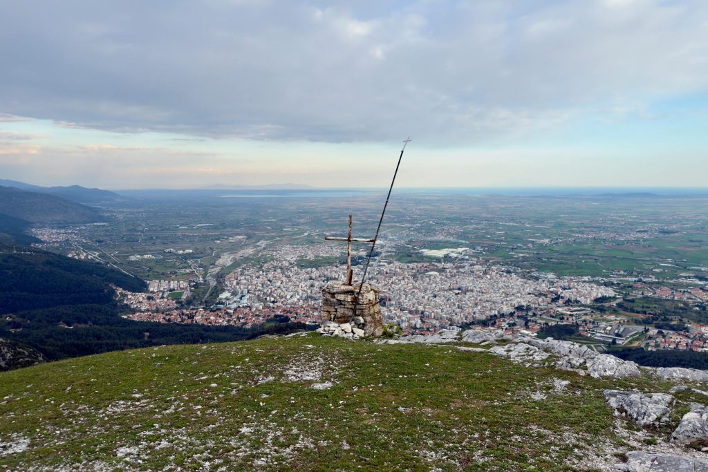 Navigating the Loan Landscape in Greece: Insights from Delfi Partners to Volkswagen Financial Services - Como solicitar empréstimo na Grécia