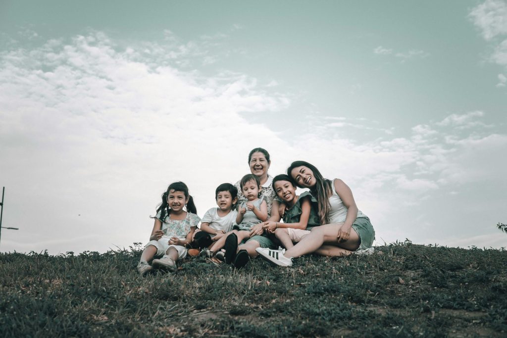 Navigating the Loan Landscape: Comparing Banco Internacional, Banco Guayaquil, and Produbanco for Your Financial Needs in Ecuador - Como solicitar empréstimo no Equador