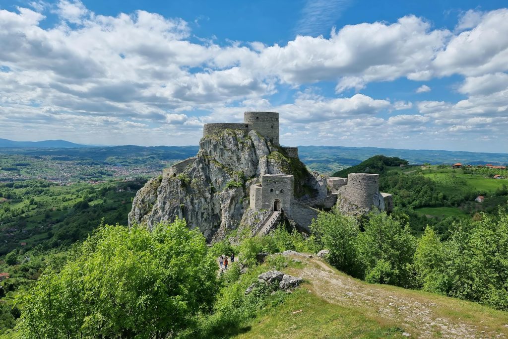 From Bingo to BH Telekom: Exploring Diverse Employment Avenues in Bosnia and Herzegovina - Melhores oportunidade de emprego na Bósnia e Herzegovina